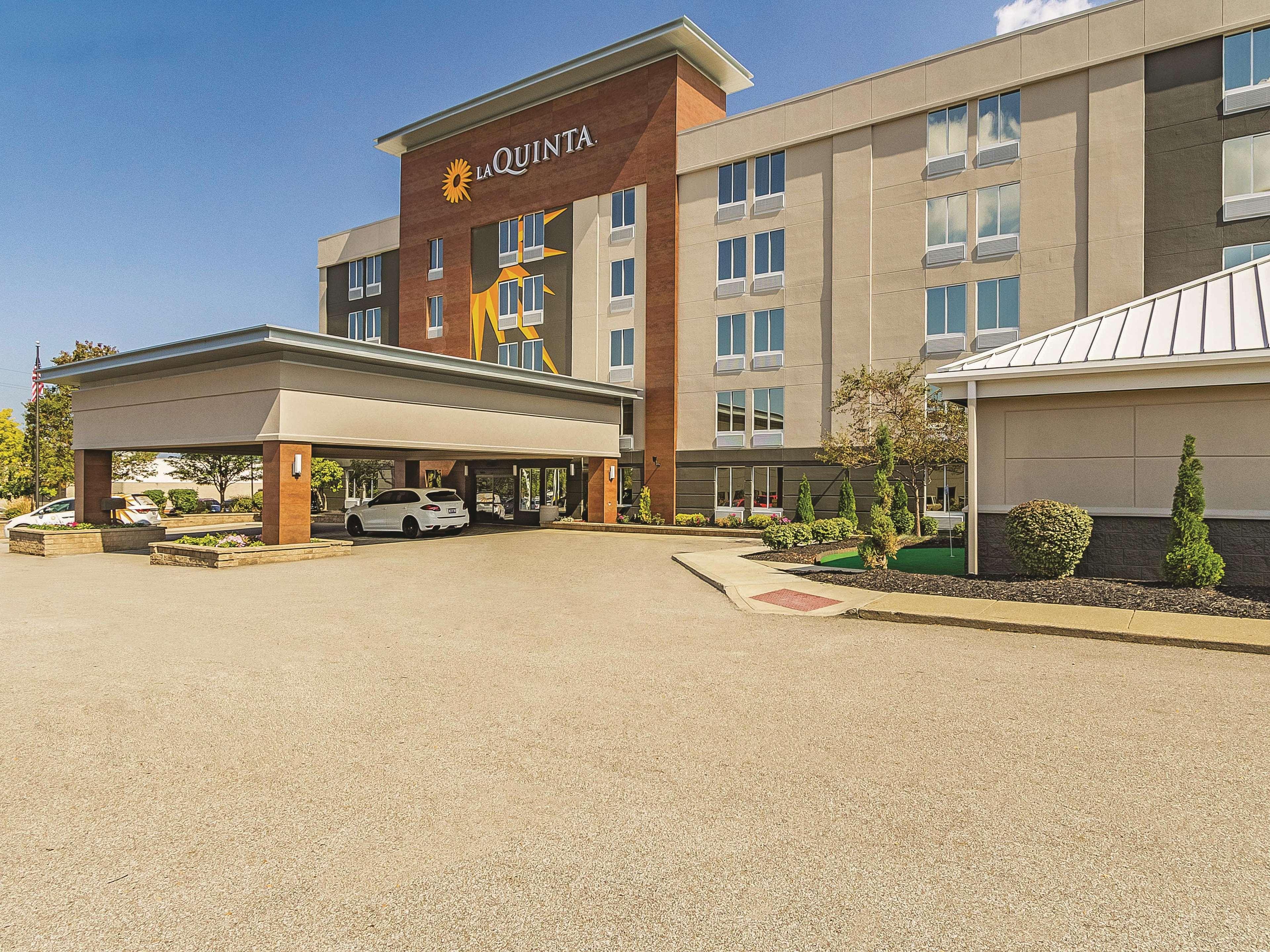 La Quinta By Wyndham Cleveland Airport West Hotel North Olmsted Kültér fotó