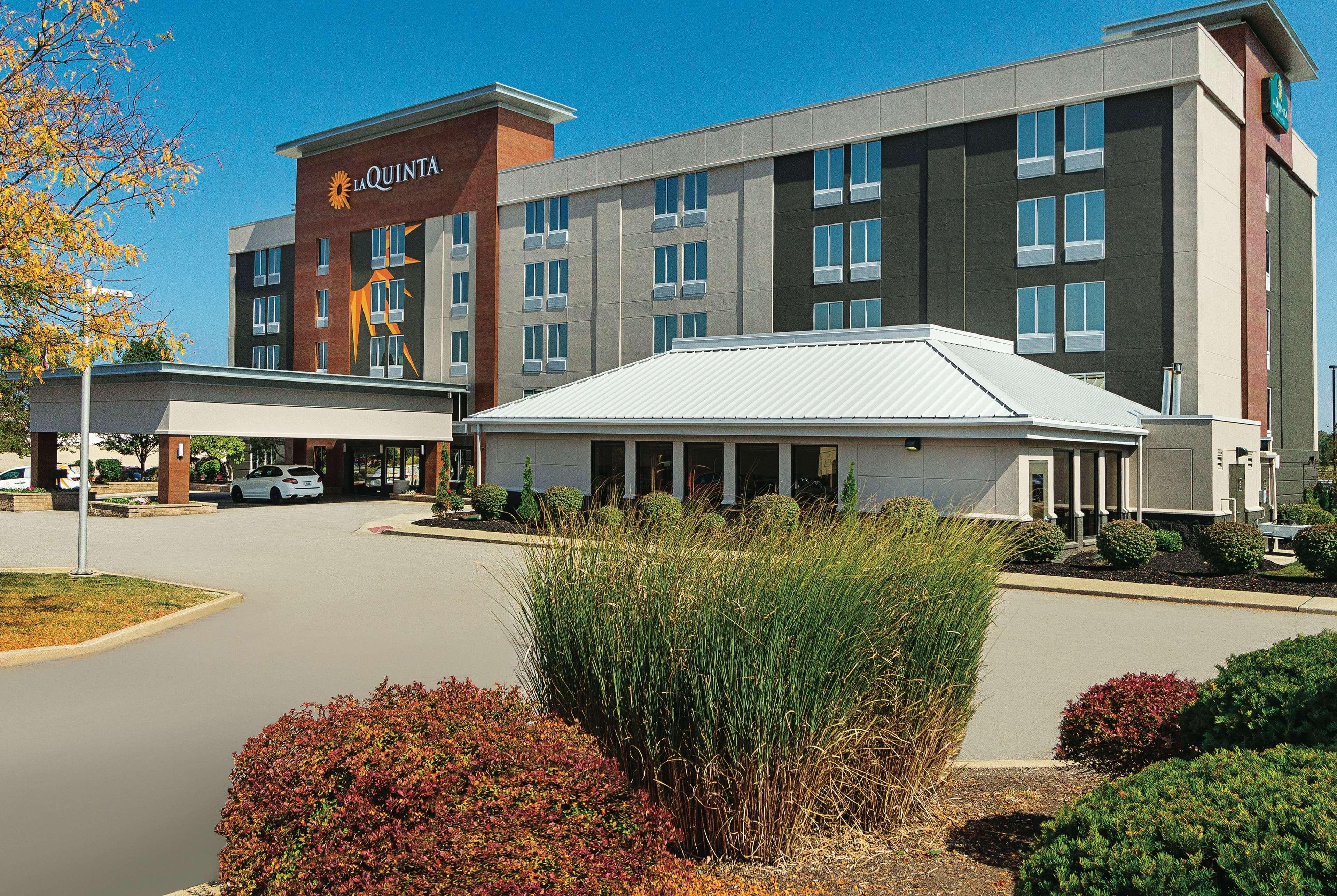 La Quinta By Wyndham Cleveland Airport West Hotel North Olmsted Kültér fotó