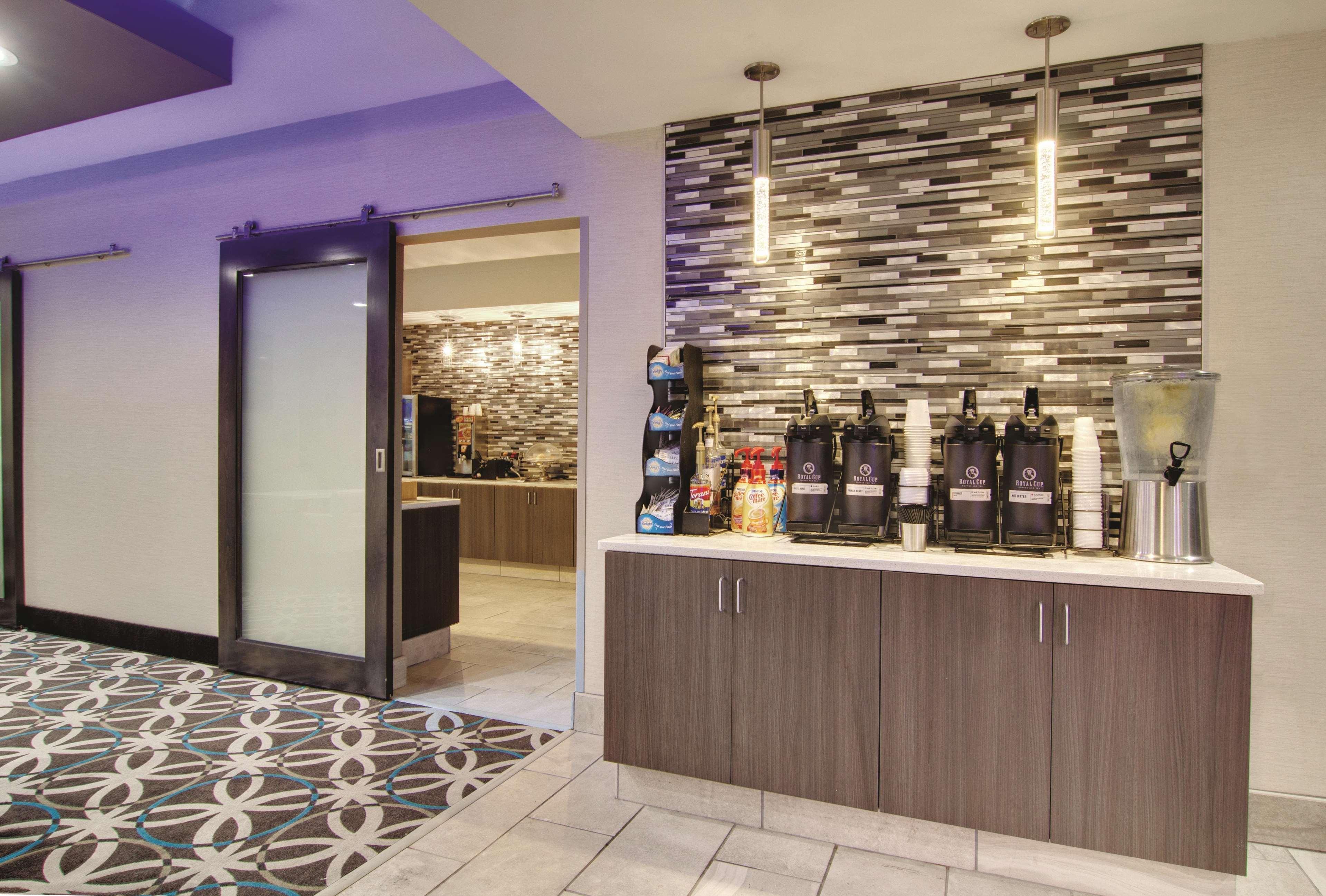 La Quinta By Wyndham Cleveland Airport West Hotel North Olmsted Kültér fotó