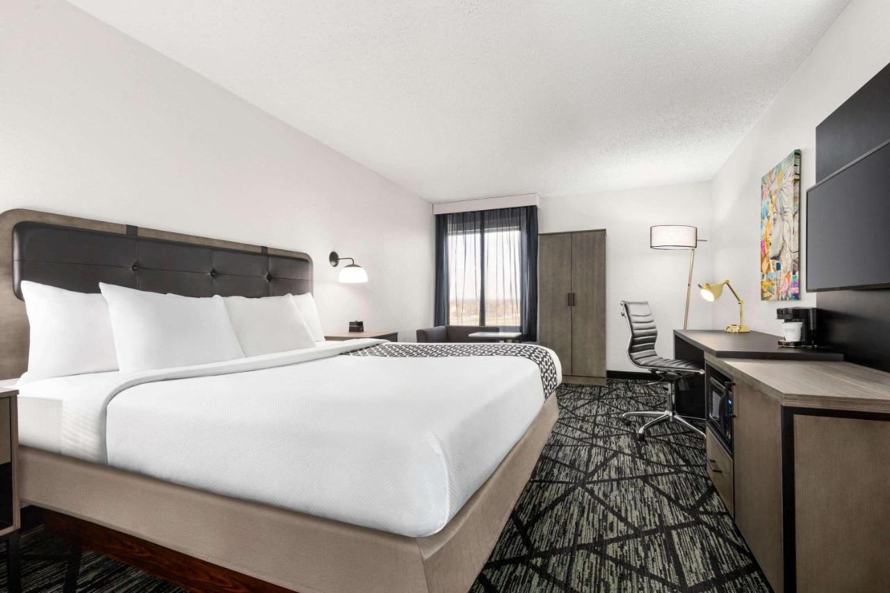 La Quinta By Wyndham Cleveland Airport West Hotel North Olmsted Kültér fotó