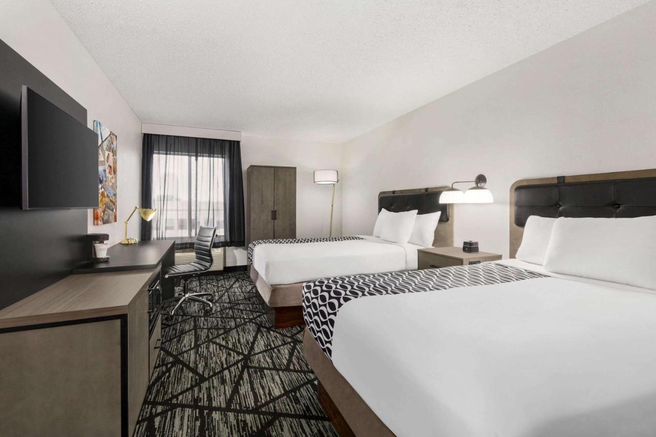 La Quinta By Wyndham Cleveland Airport West Hotel North Olmsted Kültér fotó