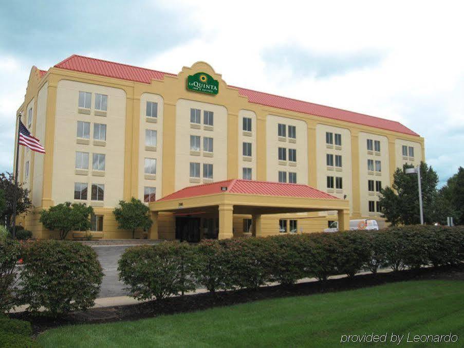 La Quinta By Wyndham Cleveland Airport West Hotel North Olmsted Kültér fotó